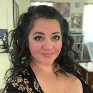 Meet your Posher, Lizz